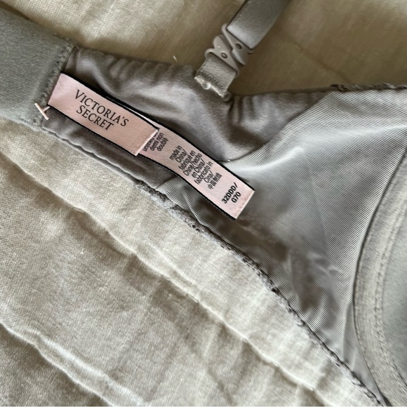 Victorias Secret Body by Victoria Unlined Demi Grey Lace Bra Size 32DDD - Picture 11 of 12